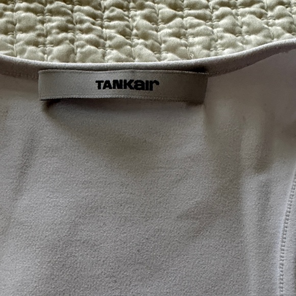 Tank Air Top - Picture 2 of 2